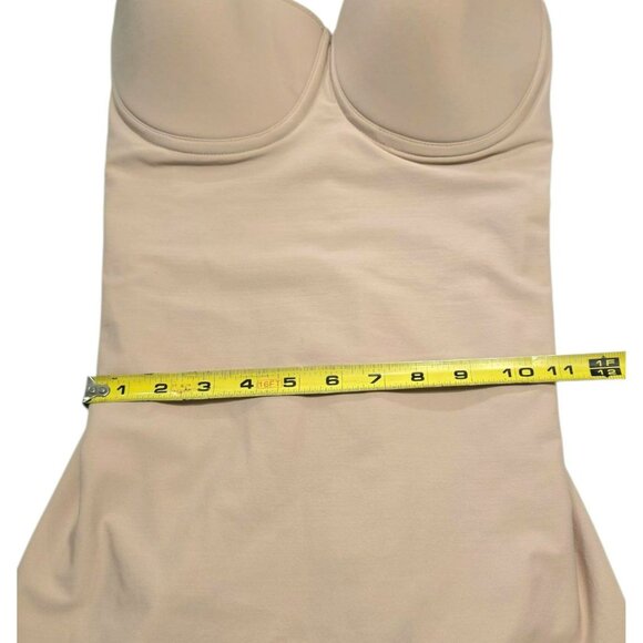 Ambrielle Shapewear Slip 36D Strapless Underwire Cups Body Shaper Slimming Nude - Picture 12 of 15